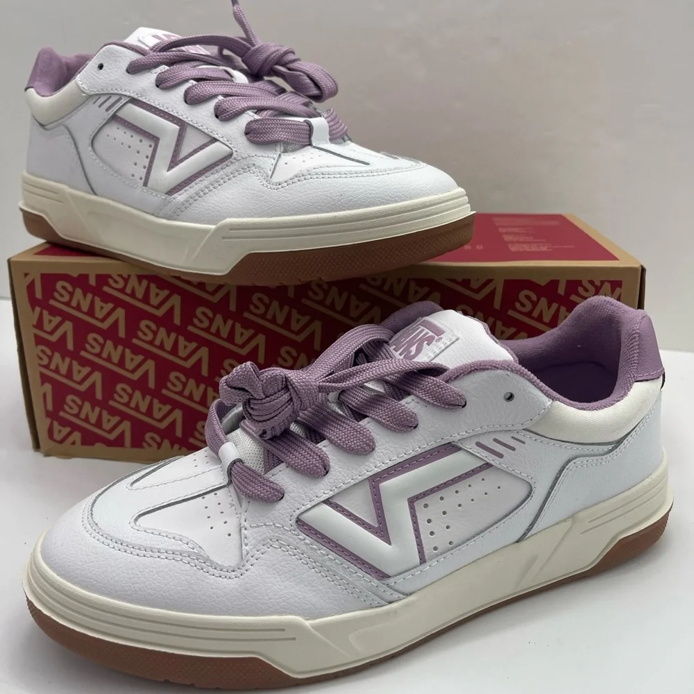Vans Men’s Upland
Vintage Leather Purple
VN000D1HPRP White and Lavender Sneakers - Picture 16 of 16